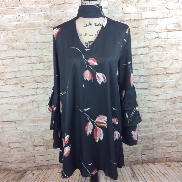 Jeuvre Choker Neck Layered Bell Sleeve Dress Small - Picture 4 of 13